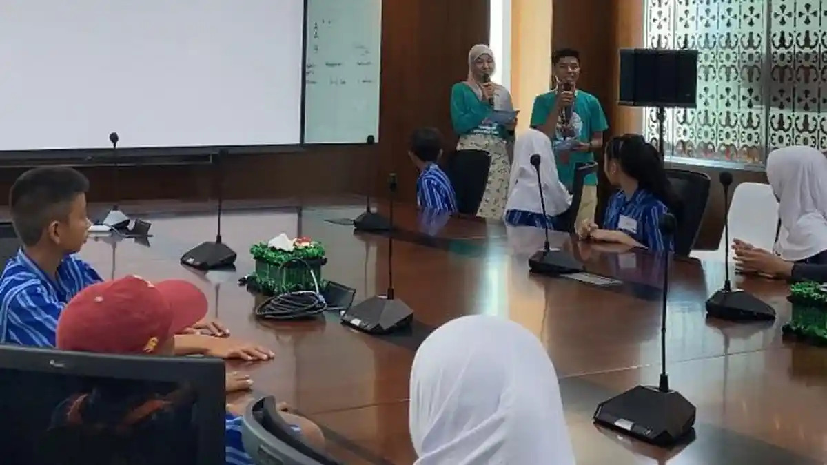 Cara Kawan Inspirasi Edukasi Murid SDN 23 Kendari Soal Sistem Keuangan, Kunjungi BI Sultra